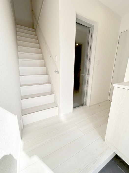 廊下 仮)ガレージハウス久喜青毛