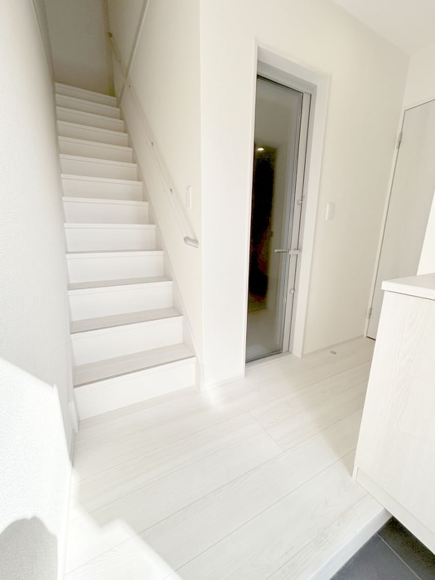 廊下 仮)ガレージハウス久喜青毛