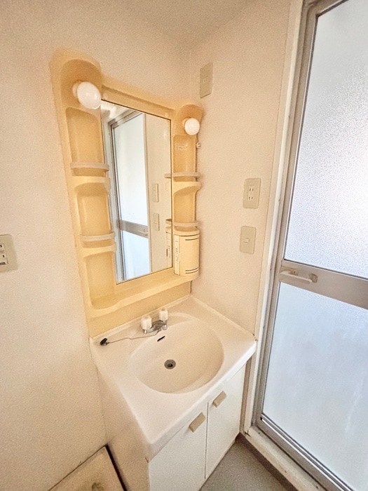 洗面 カサベルデ弐番館