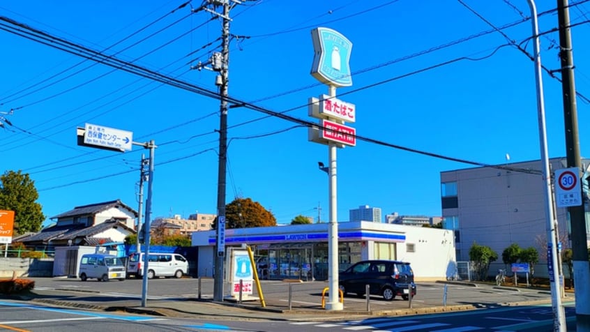 ローソン(コンビニ)まで552m カサベルデ弐番館