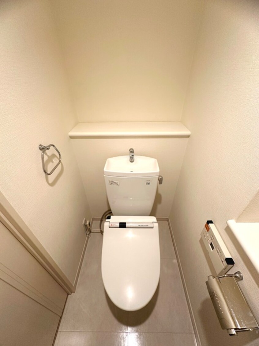 トイレ ﾃﾞｭｵ・ｽｶｰﾗ西麻布ﾀﾜｰEAST(1001)