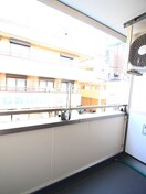 室内からの展望 ＹＧＢＬ