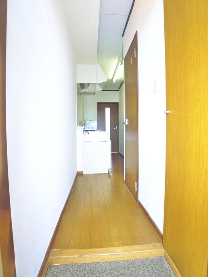 玄関 万精ハイツ