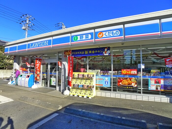 ローソン市川大野町三丁目店(コンビニ)まで240m Lily南大野