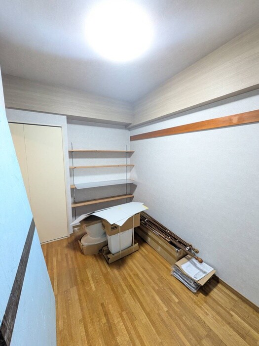 居室 新川崎ロイヤルパレス