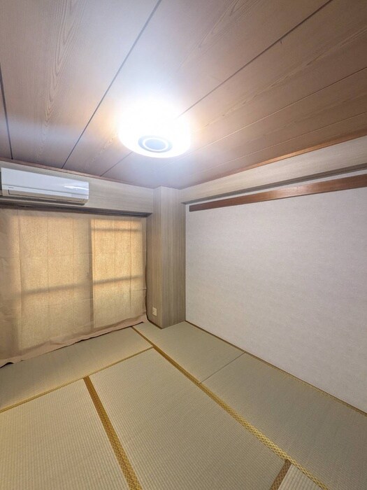 居室 新川崎ロイヤルパレス