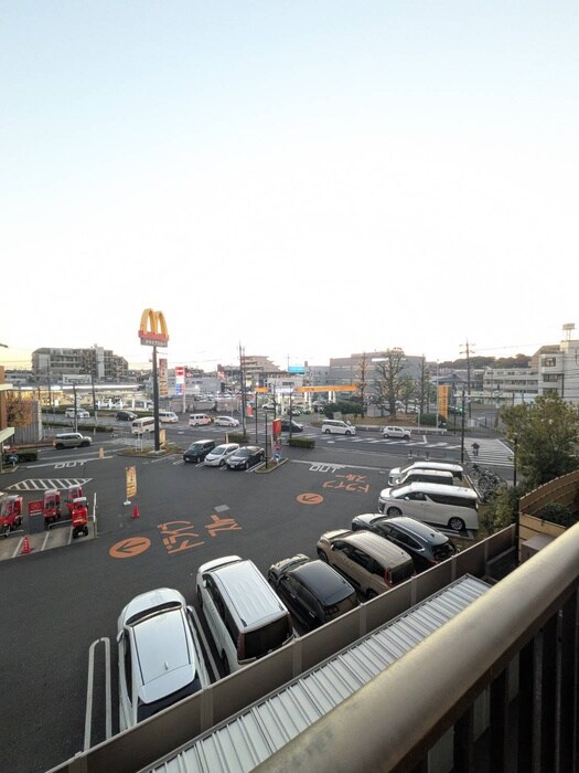 室内からの展望 新川崎ロイヤルパレス