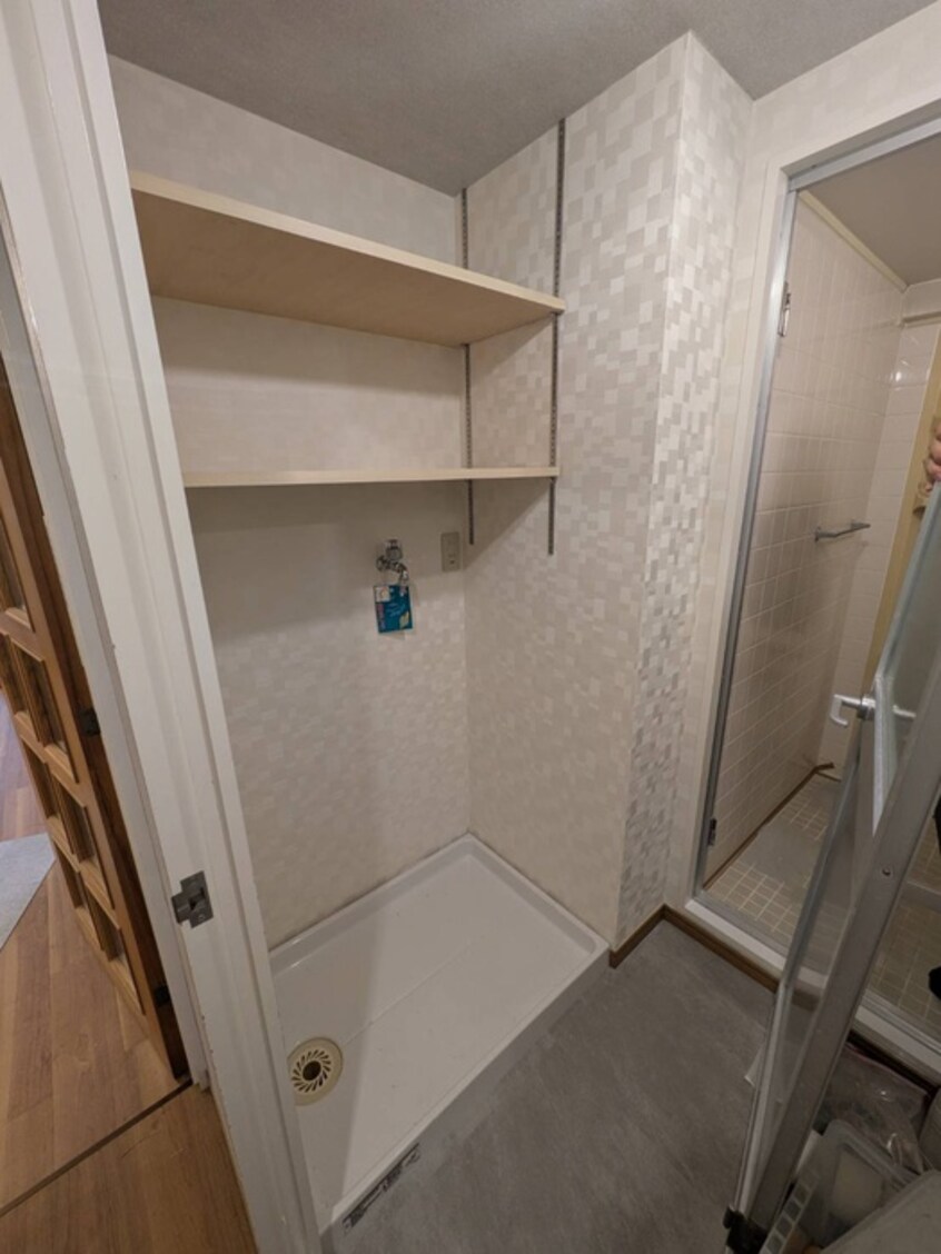 洗濯機置場 新川崎ロイヤルパレス