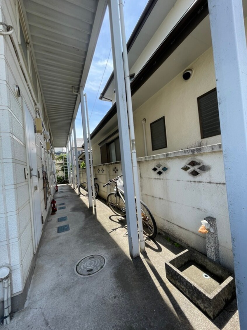 駐輪場 ジュネスひばり