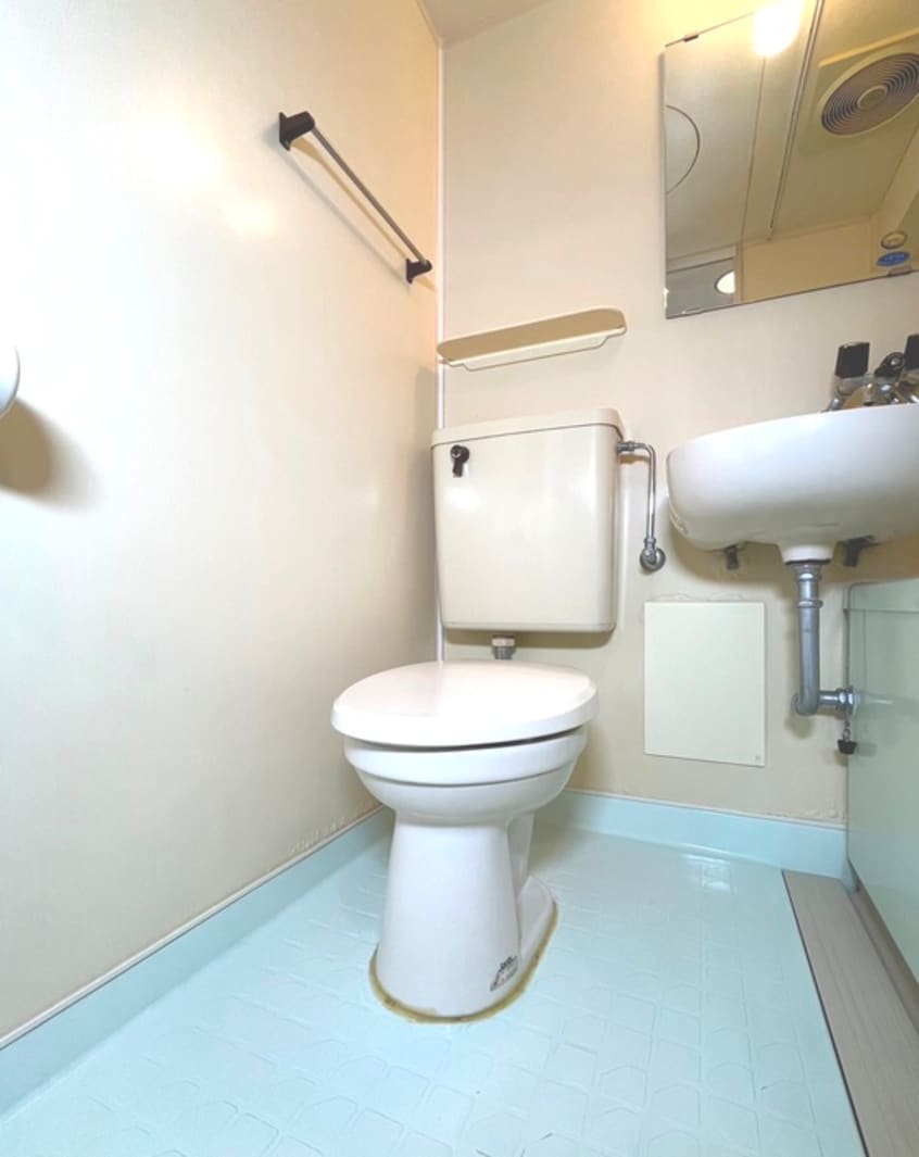 トイレ 東陽レンタカービル