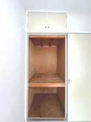 収納 東陽レンタカービル