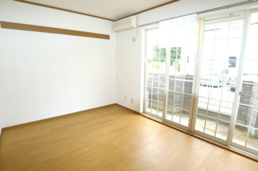 室内からの展望 ミルトニア・ガ－デンＡ