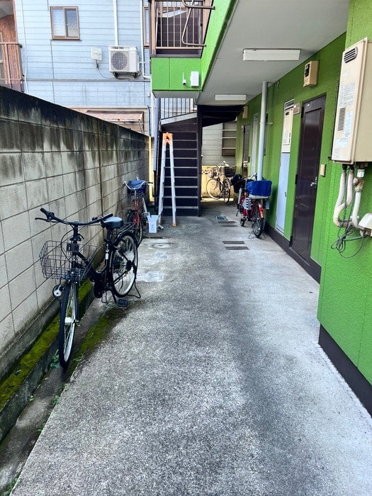 駐輪場 コーポラス秀和