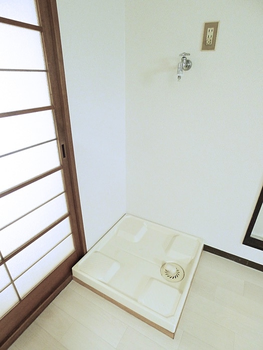 洗濯機置場 サンライフ梅島