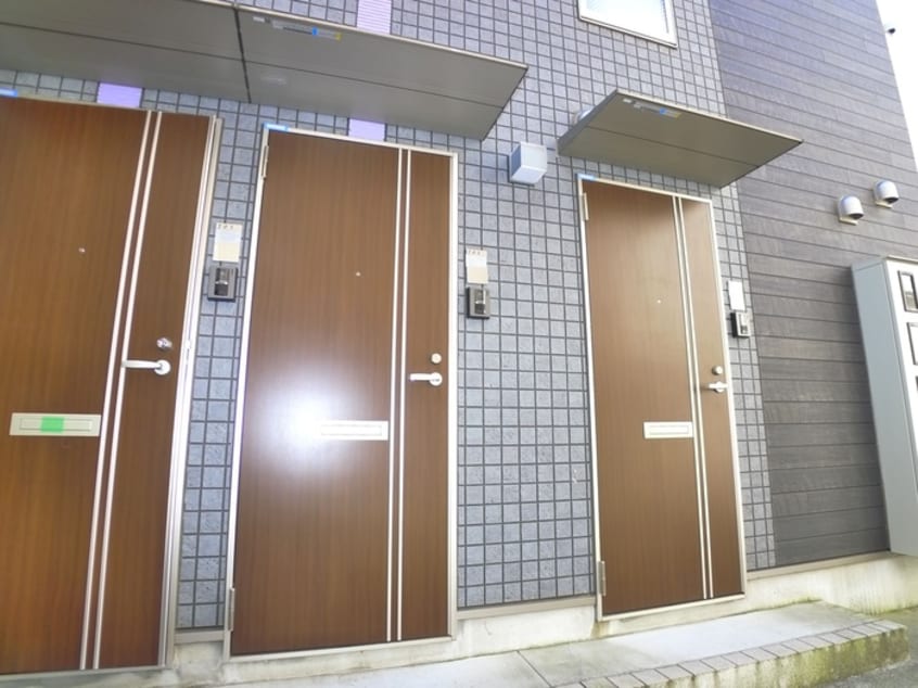 エントランス部分 ソワイユ　ガーデン