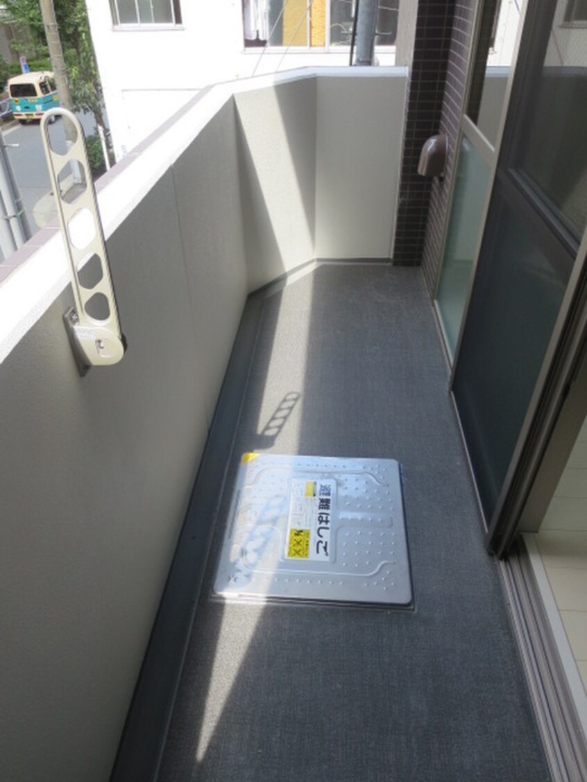 ベランダ・バルコニー アビタシオン・創