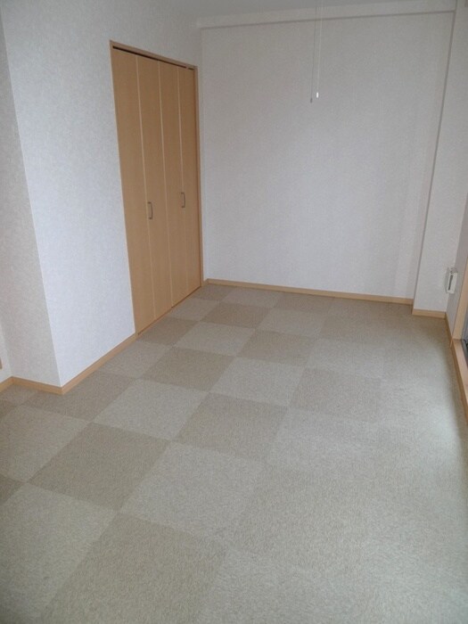 居室 フラバンジェノール