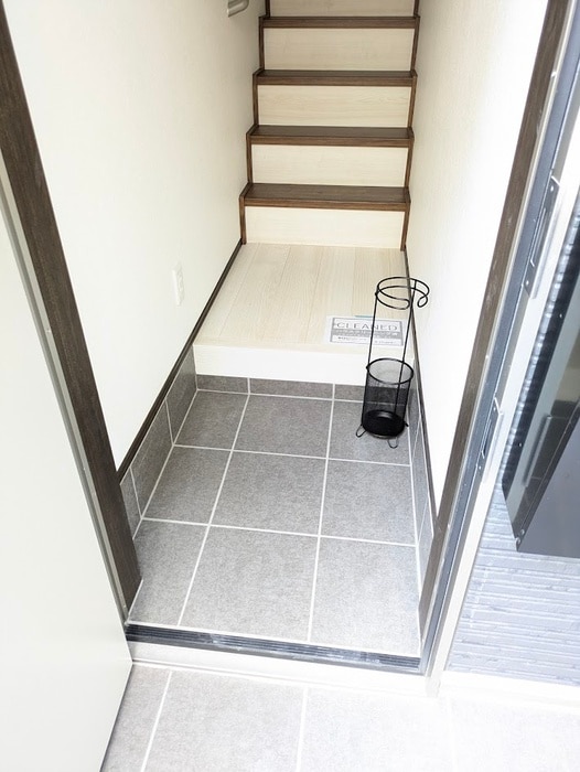 玄関 仮）メイリリー鳩ケ谷