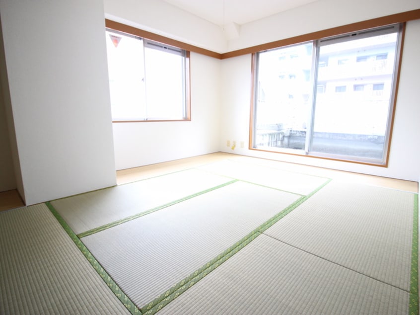 居室 シティ・ヴィラ本町