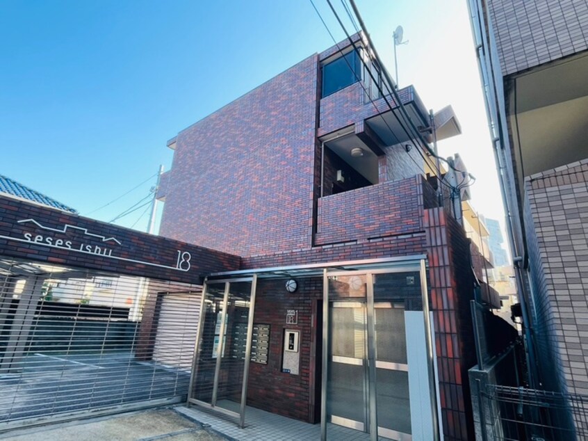外観写真 セシーズイシイ18
