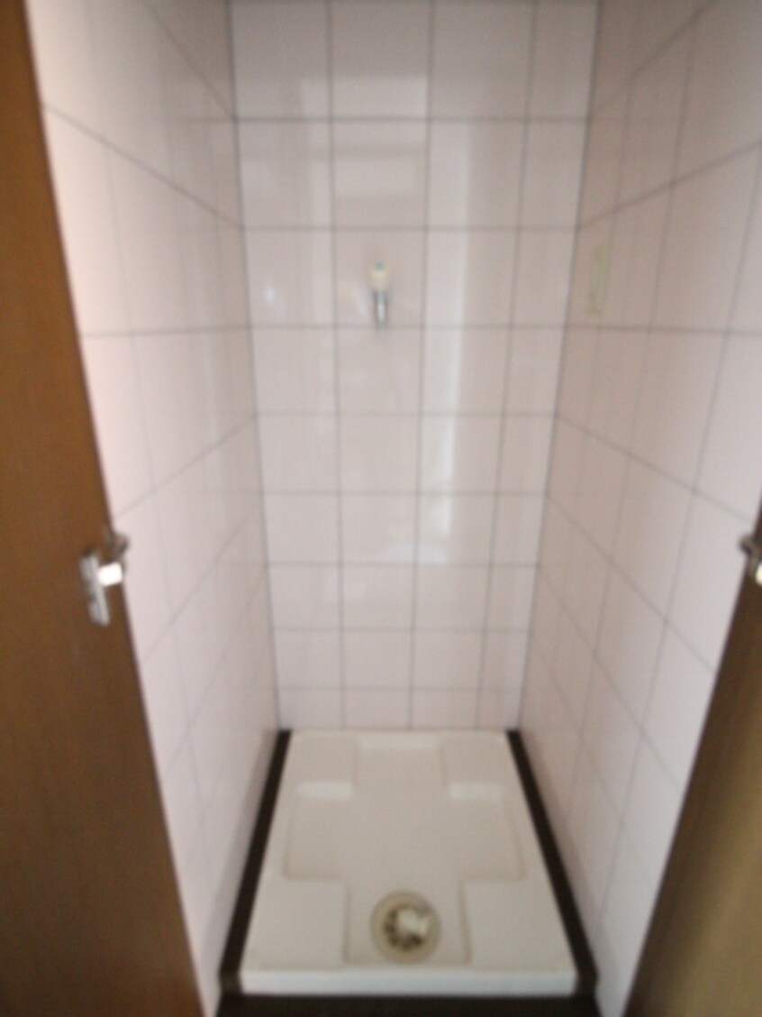 洗濯機置場 セシーズイシイ18