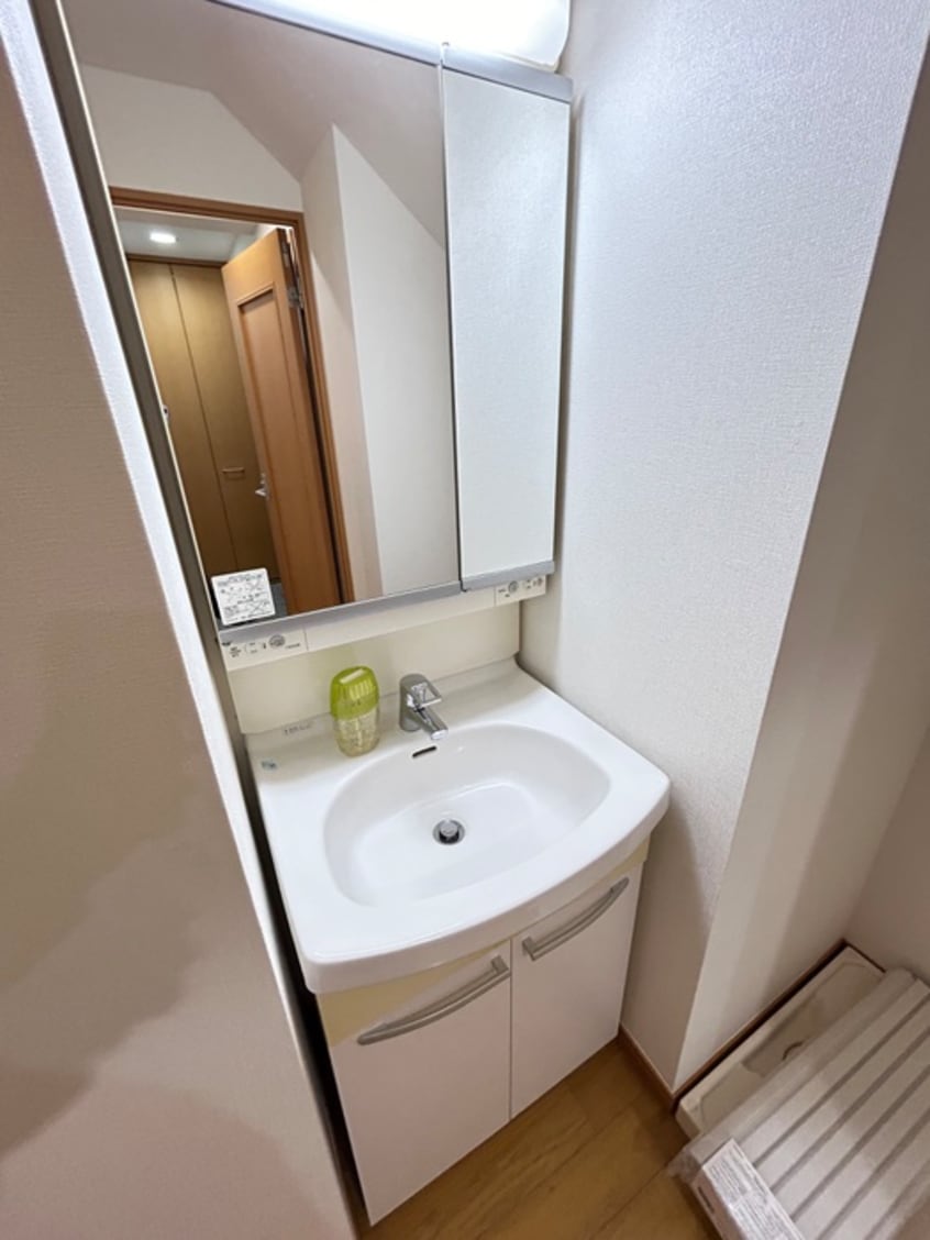 洗面 ファミール吉沢Ⅱ