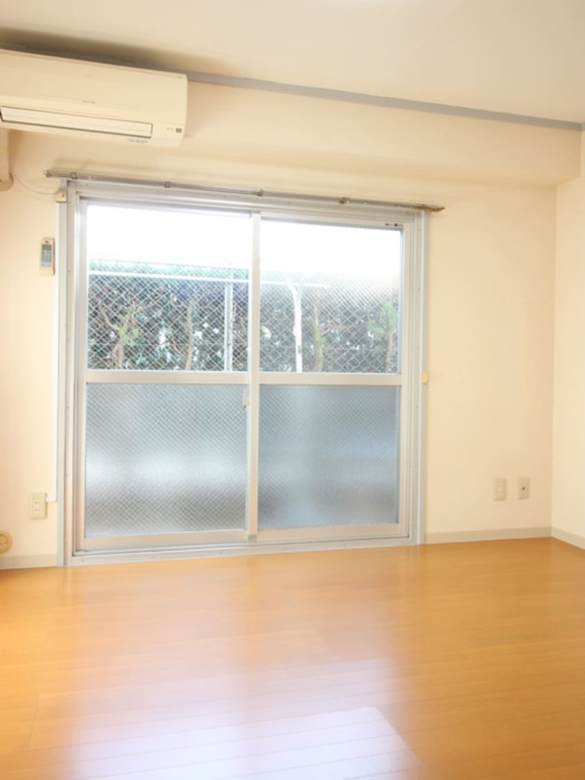 居室 フロ－ル氷川台