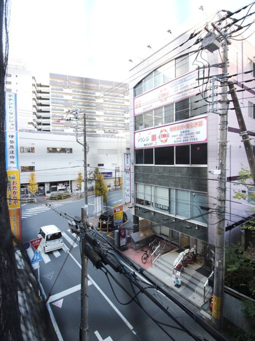 室内からの展望 伊勢原六番館