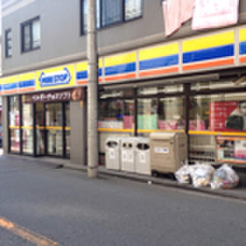 ミニストップ 松本町3丁目店(コンビニ)まで215m Ｋフラット