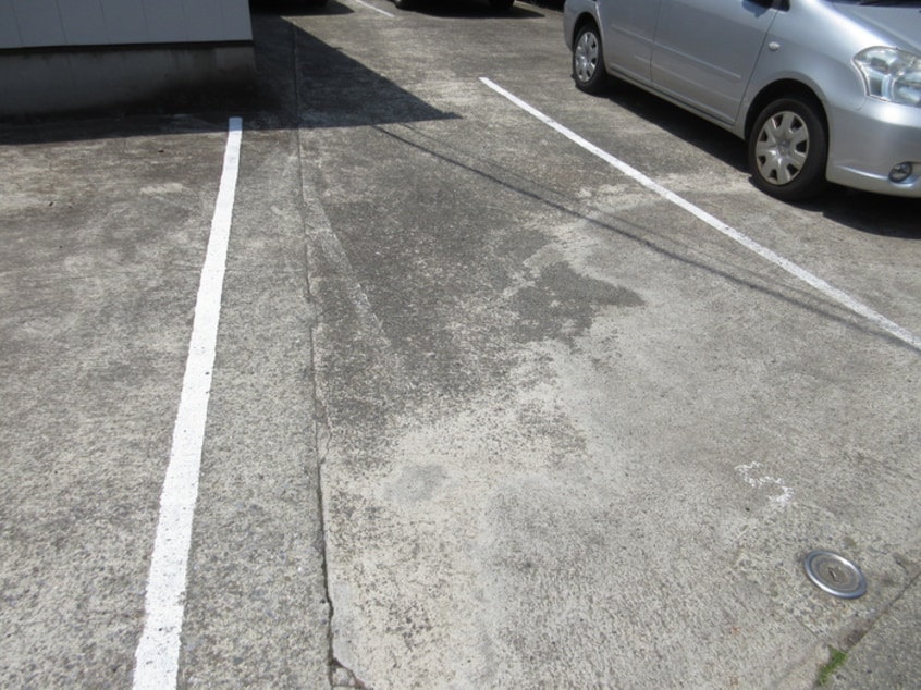 駐車場 リバーサイドハウス