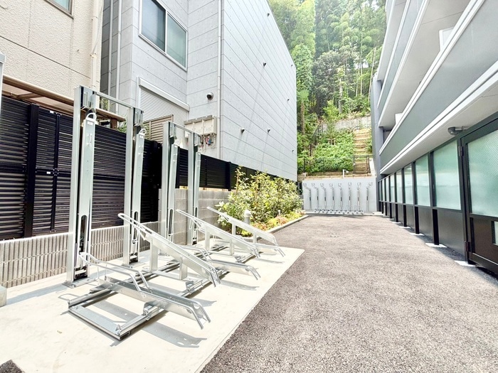 駐輪場 アジールコート後楽園