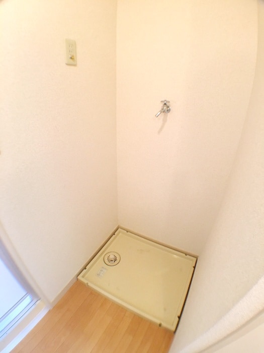 洗濯機置場 ﾗｲｵﾝｽﾞﾏﾝｼｮﾝ府中第5（８０１）