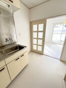 廊下 カメリアハウスタケシタ