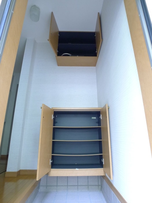 玄関 ワコ－ヴィレッヂ