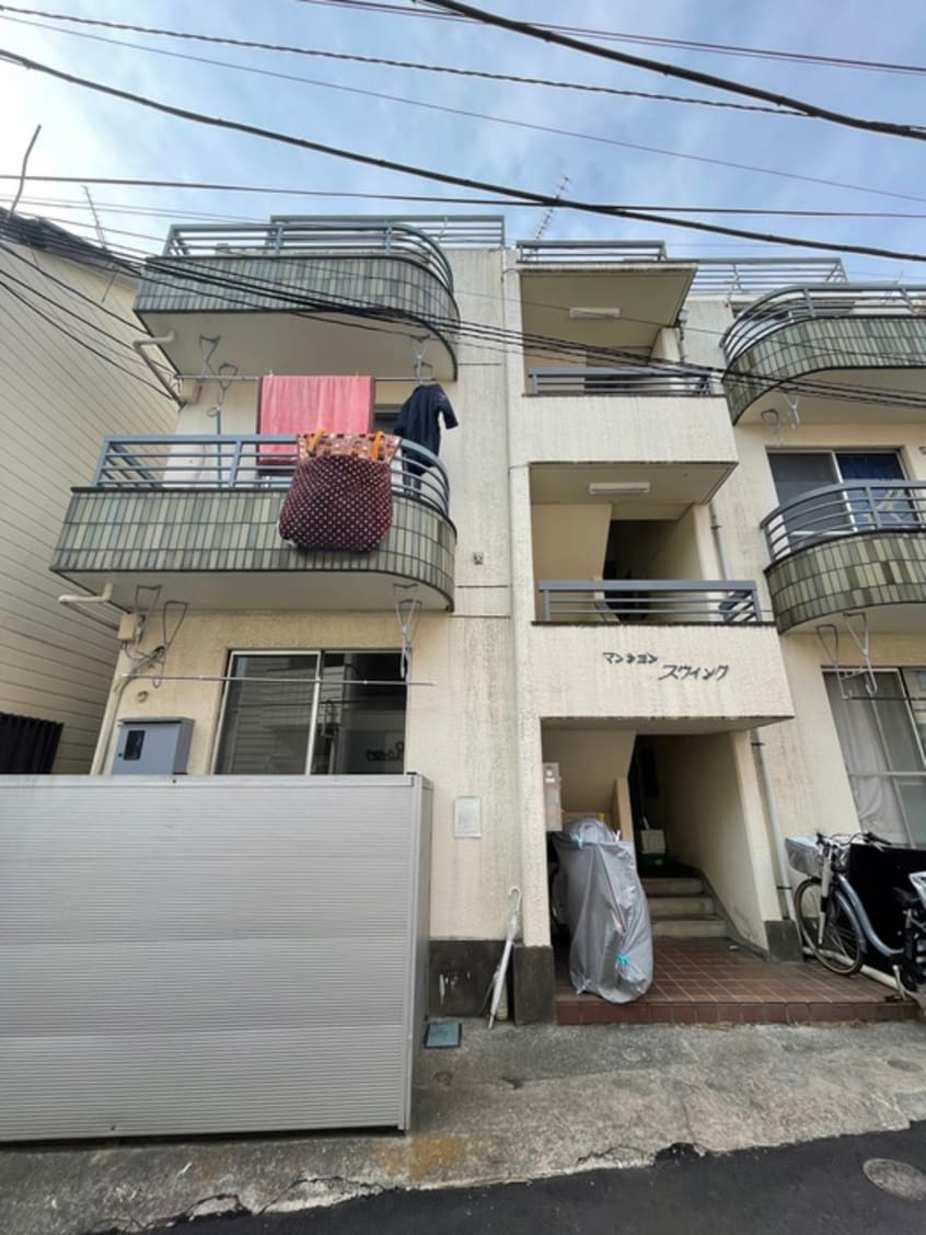 エントランス部分 マンションスイング