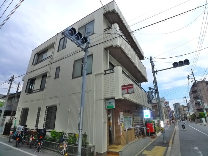 小岩４郵便局(郵便局)まで215m メゾン・ド・エンザンＥ棟