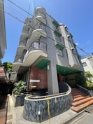 町田ファミ－ルの外観