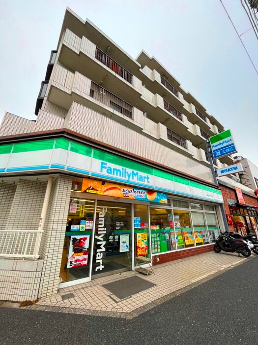 ファミリーマート(コンビニ)まで25m epinard西葛西parkside