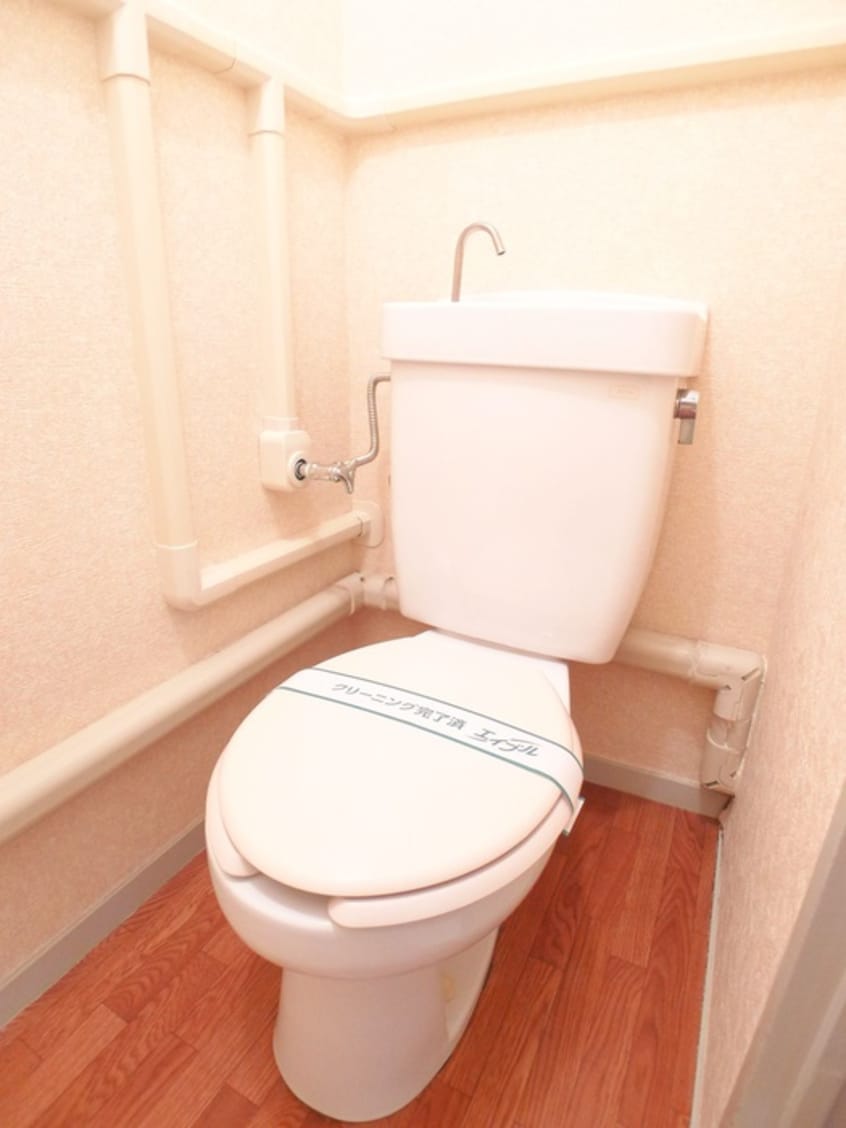 トイレ マル惣ハイツ