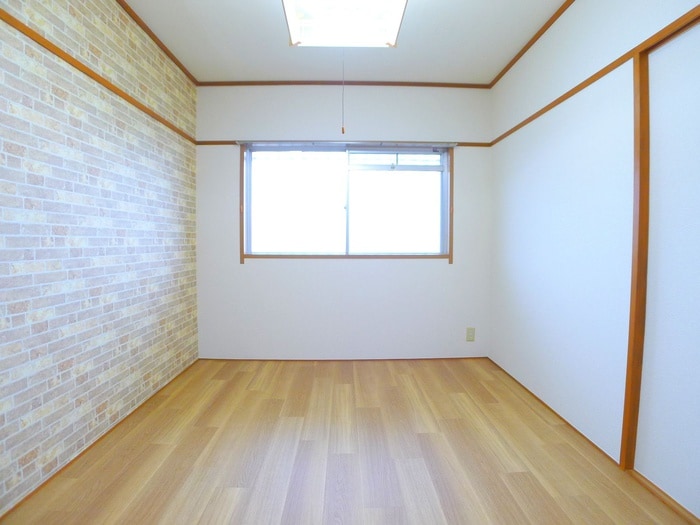 居室 マル惣ハイツ