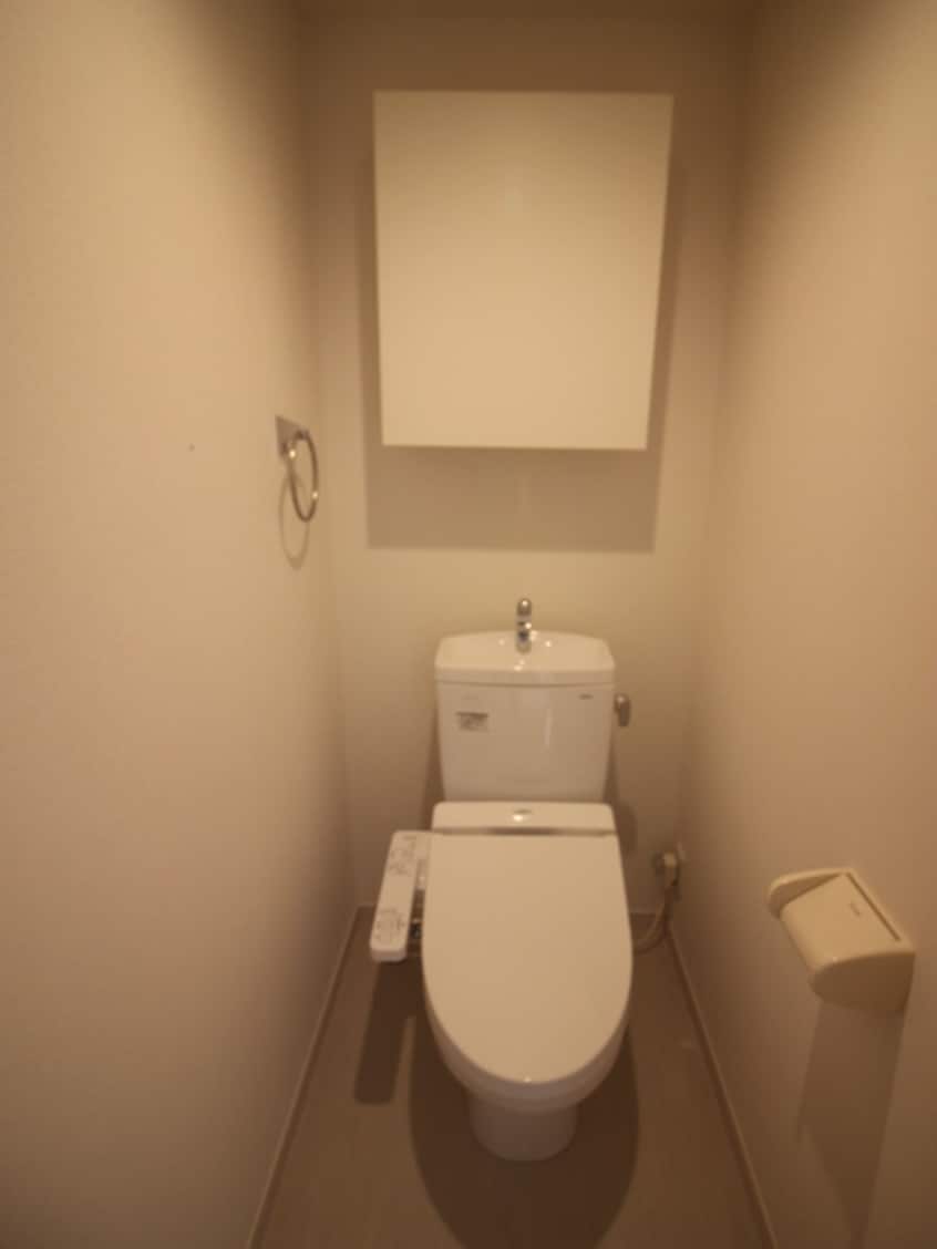 トイレ リブリ・アルモ