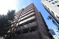 クレアシオン六本木(201)