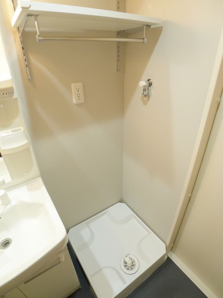 洗濯機置場 ラブリーレジデンス千葉西