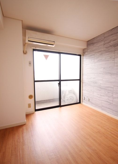 居室 ヨネビル２４６