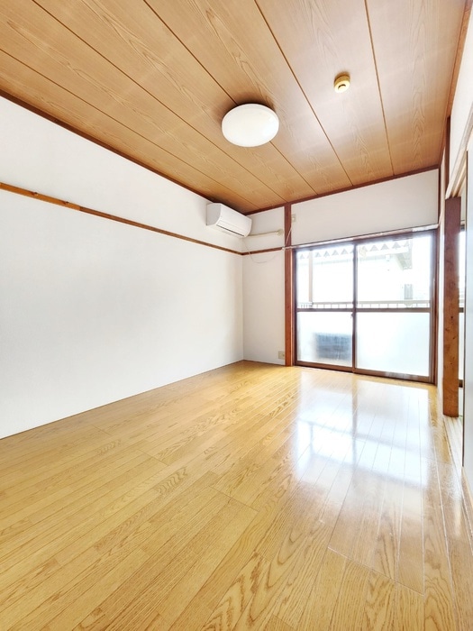 居室 双葉ハイツ