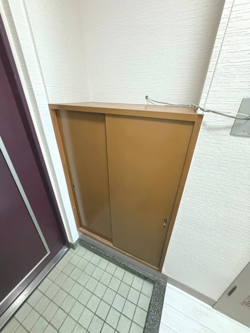 靴箱 恩多マンション1号棟（305）