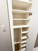 靴箱 シーズンフラッツ上野稲荷町