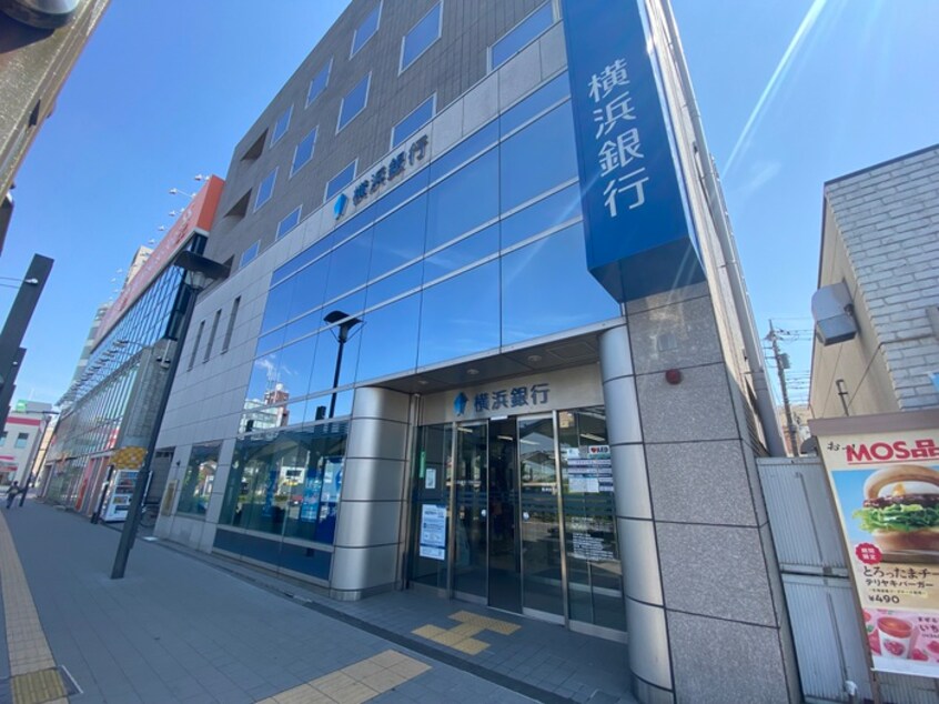横浜銀行十日市場支店(銀行)まで748m Ｋ・Ｍ・Ｙビル