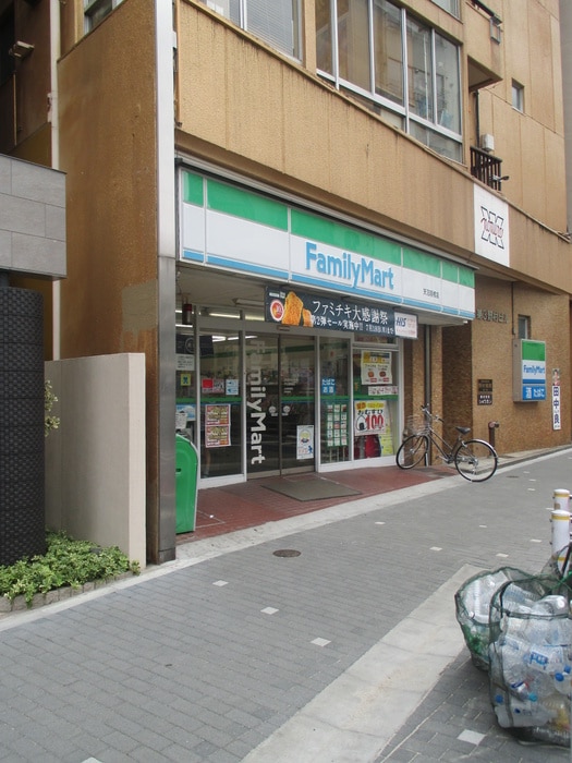 ファミリーマート(コンビニ)まで330m プロスペクト荻窪