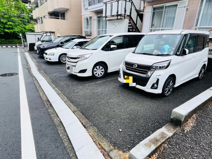 駐車場 ベルウエスト